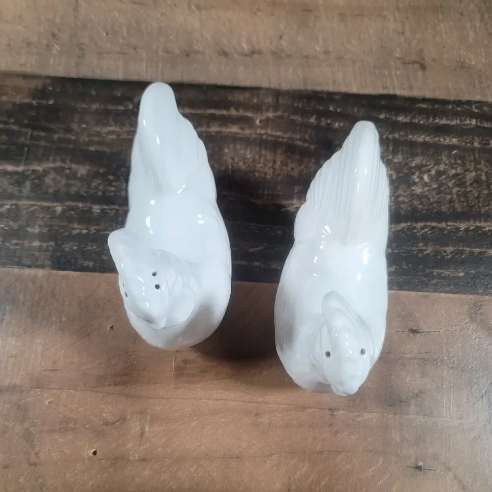 Chicken Salt and Pepper shakers